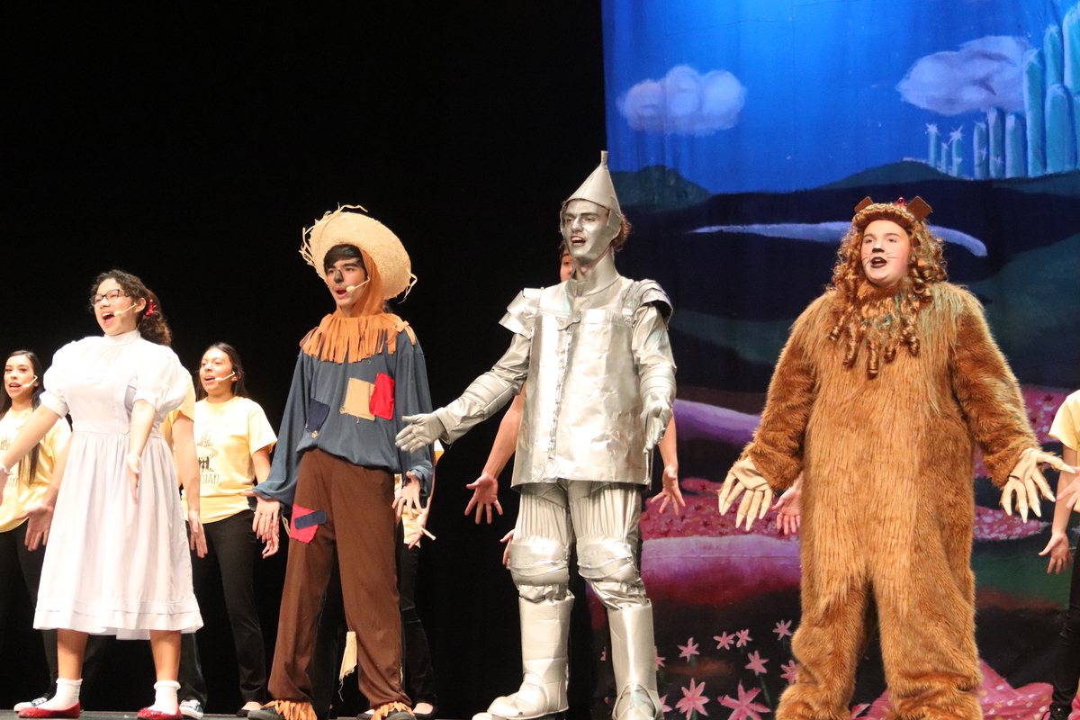 Students as Dorothy, Scarecrow, Tin Man, and Cowardly Lion from The Wizard of Oz