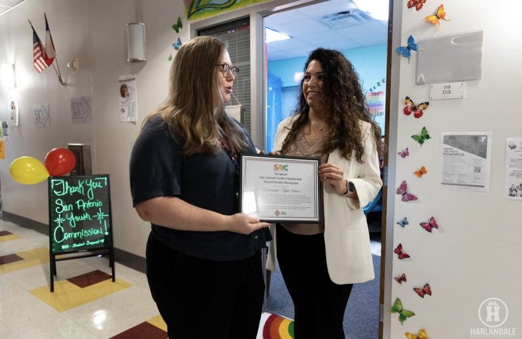 Harlandale Counselor Commits to Mental Health, Kimberly receiving the microgrant