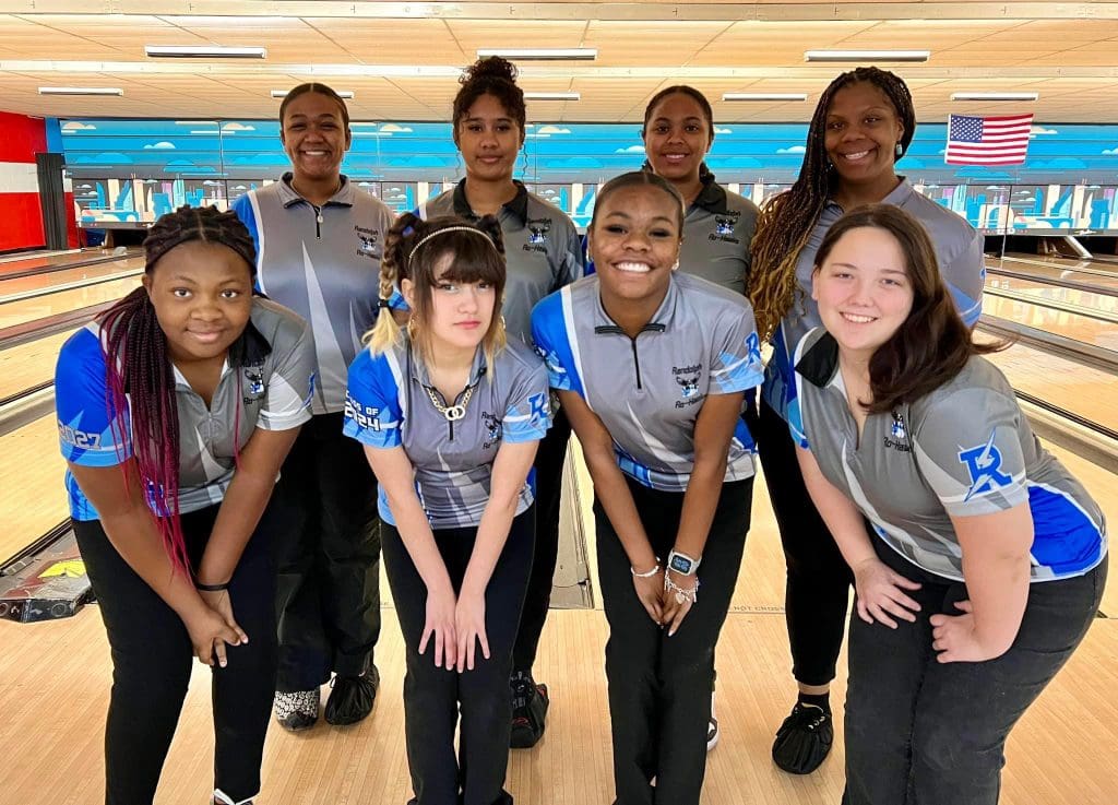 RFISD Girls bowling team