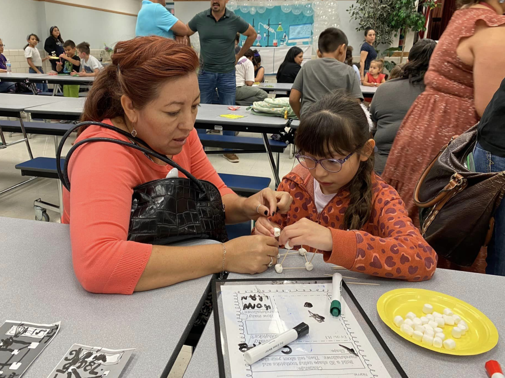 Southwest ISD STEAM Night connects parents with young scientists