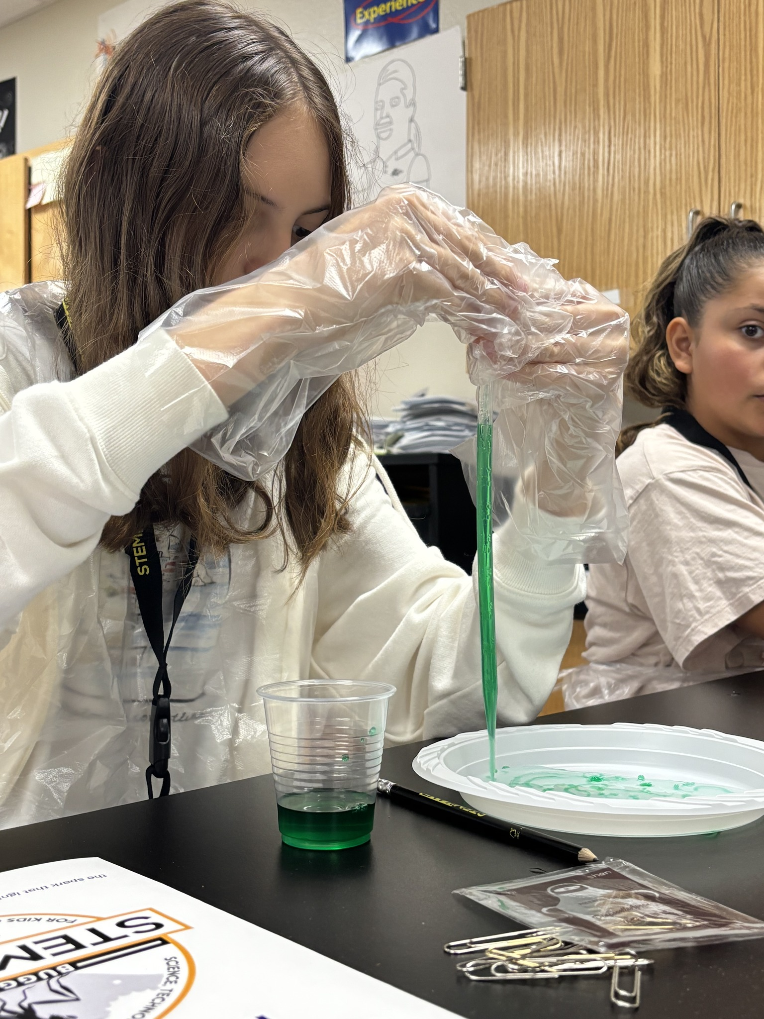 STEMKAMP students making gel worms
