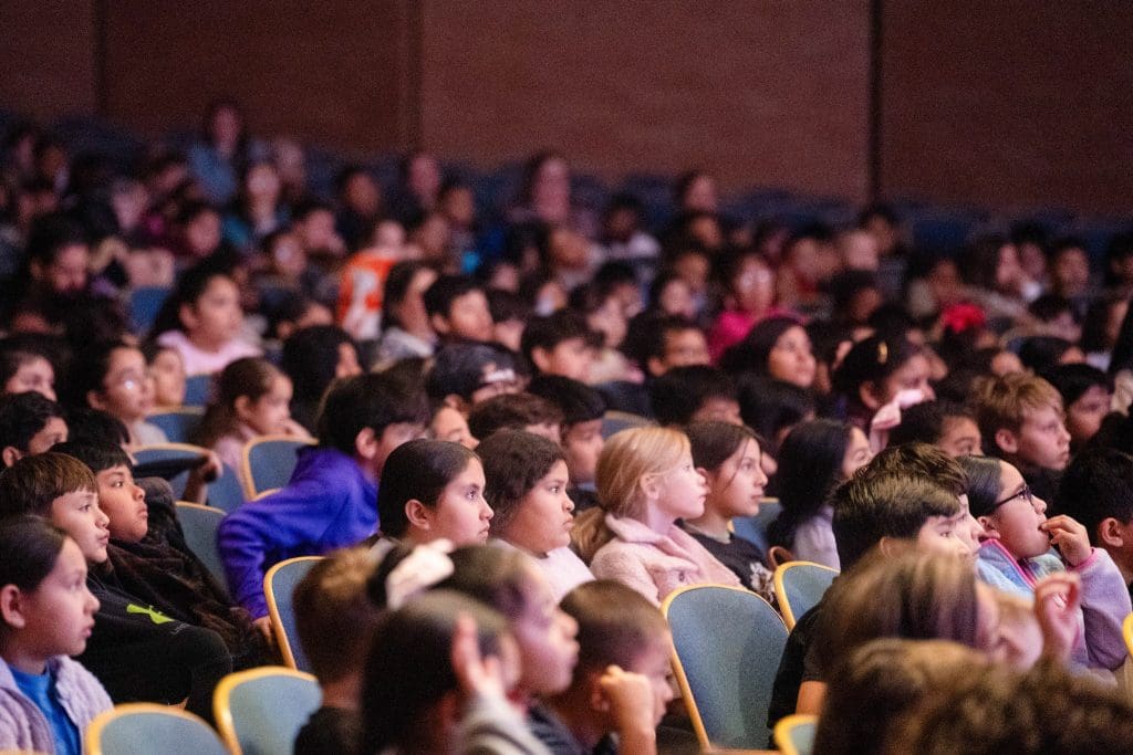 Corsicana students watching Bill Blagg